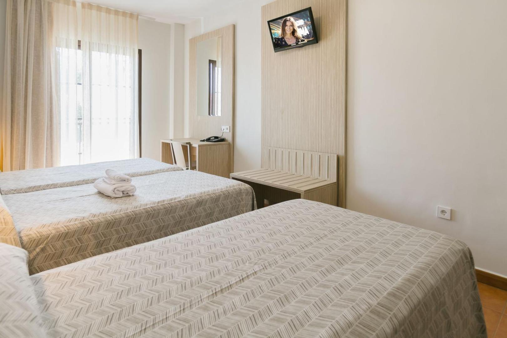 Hotel Galicia ฟูเอนฮิโรลา ภายนอก รูปภาพ