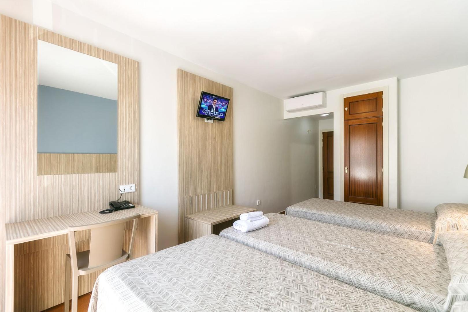 Hotel Galicia ฟูเอนฮิโรลา ภายนอก รูปภาพ