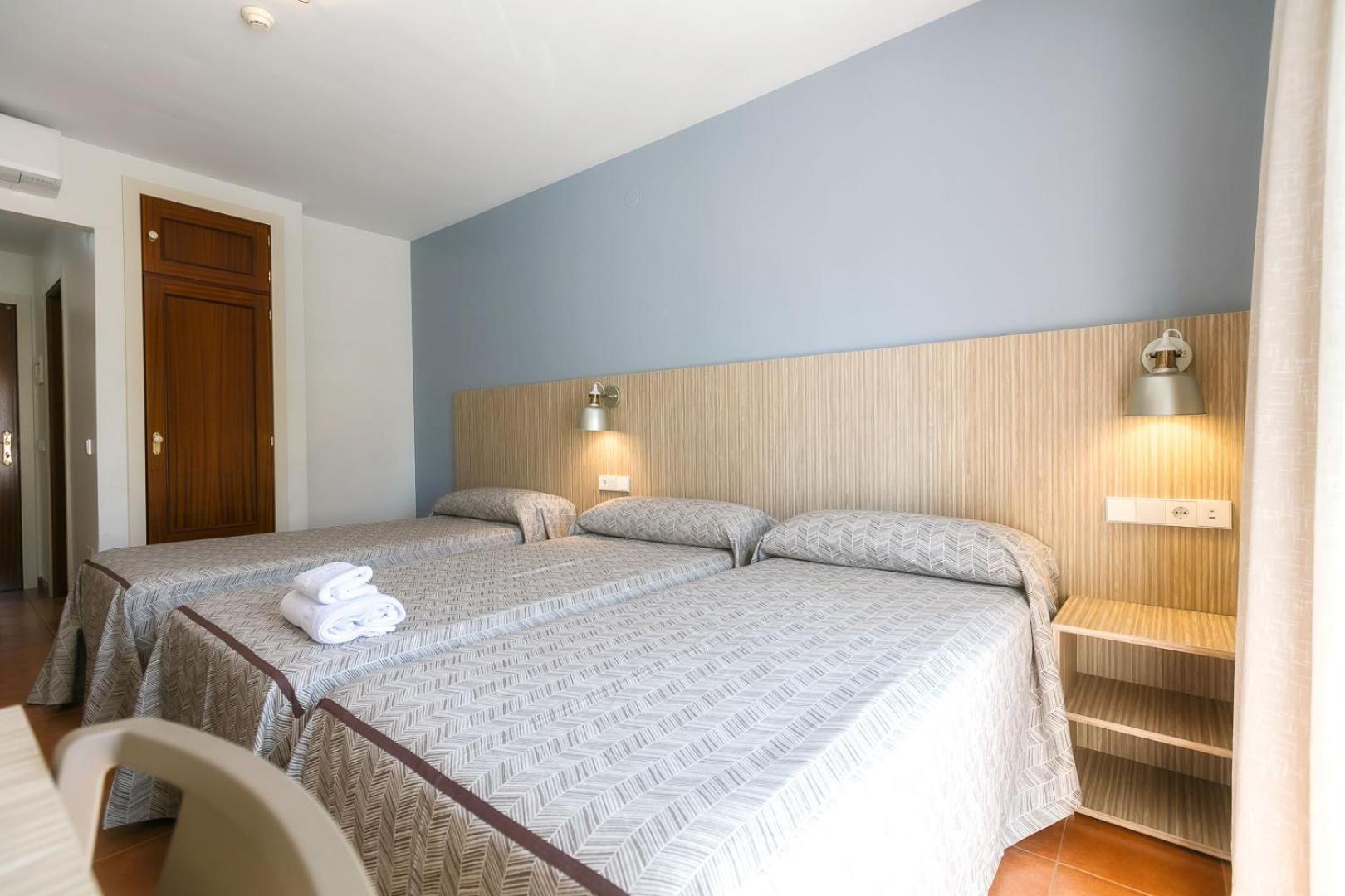 Hotel Galicia ฟูเอนฮิโรลา ภายนอก รูปภาพ