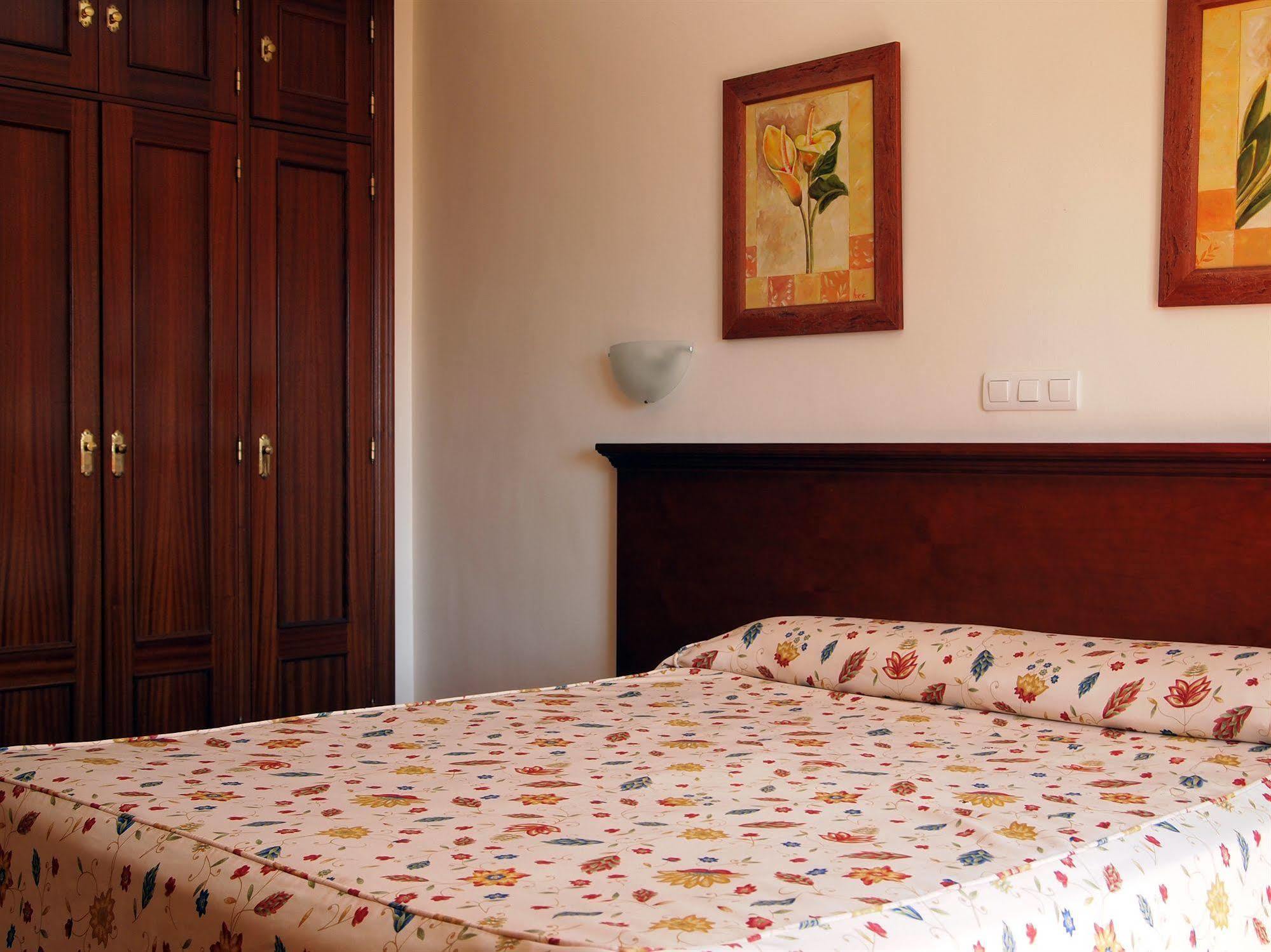 Hotel Galicia ฟูเอนฮิโรลา ภายนอก รูปภาพ